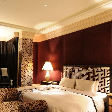 Sunshine Motel Taichung Dış mekan fotoğraf