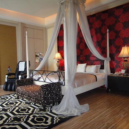 Sunshine Motel Taichung Dış mekan fotoğraf