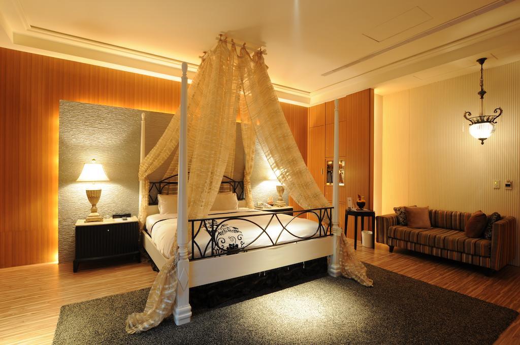 Sunshine Motel Taichung Dış mekan fotoğraf