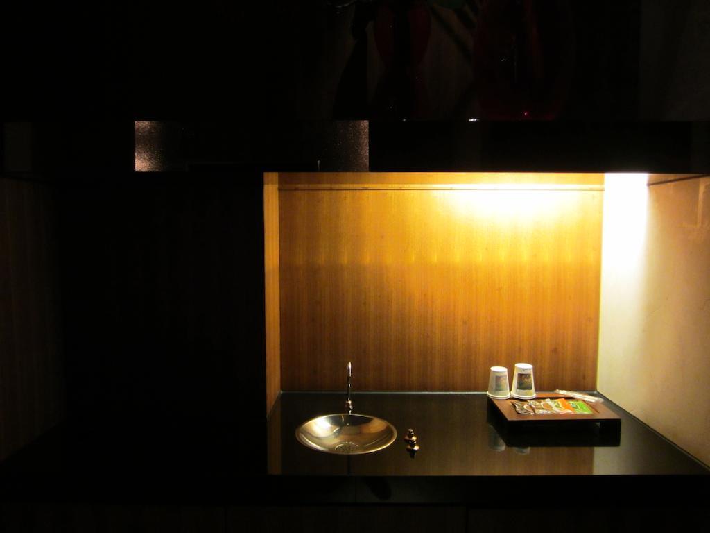 Sunshine Motel Taichung Dış mekan fotoğraf